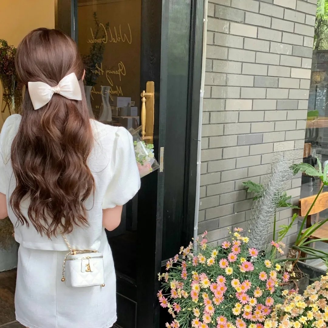 格桑花之爱在前行